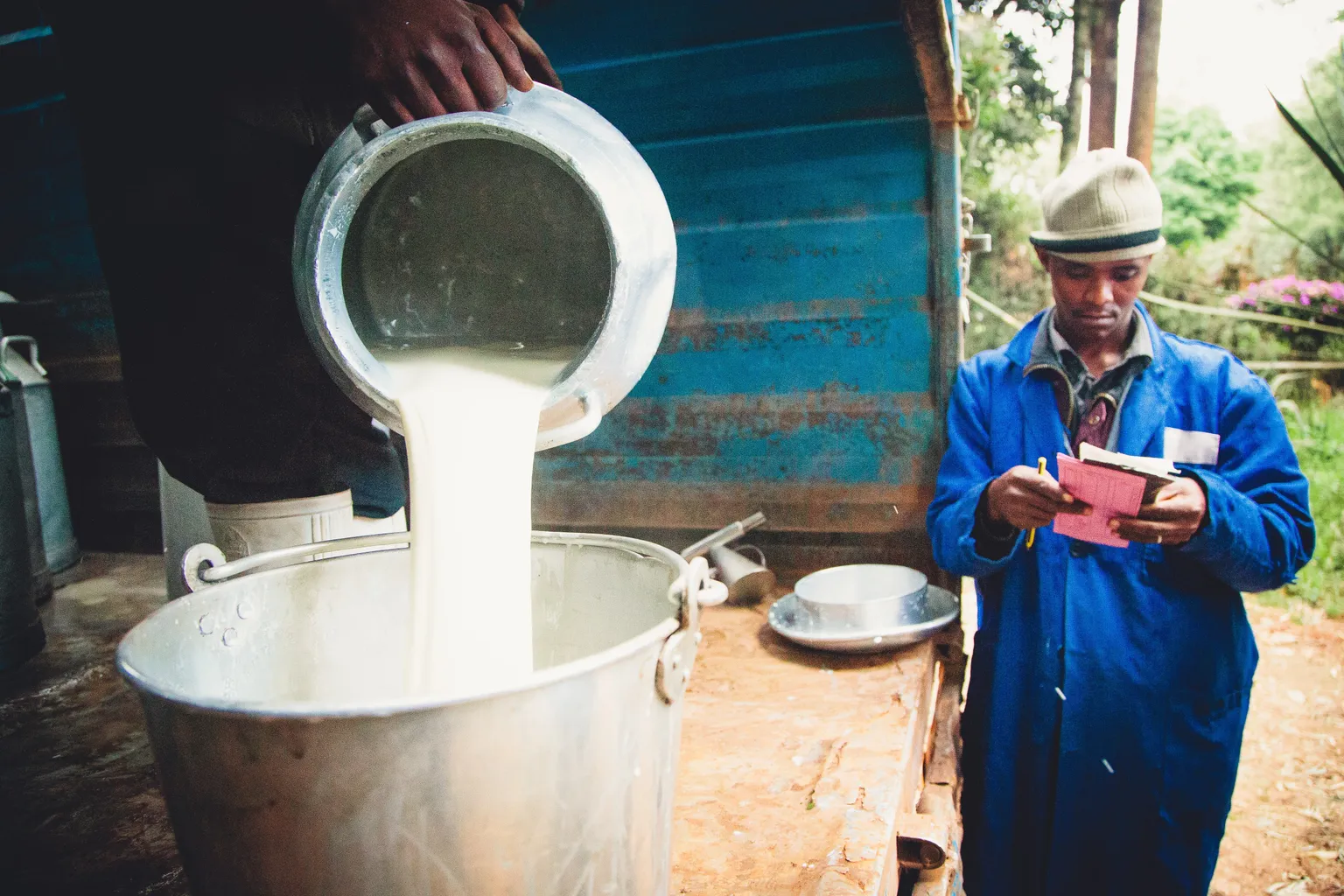 Biogas Milk Chiller wins OpenIDEO's Agricultural Innovation Challenge