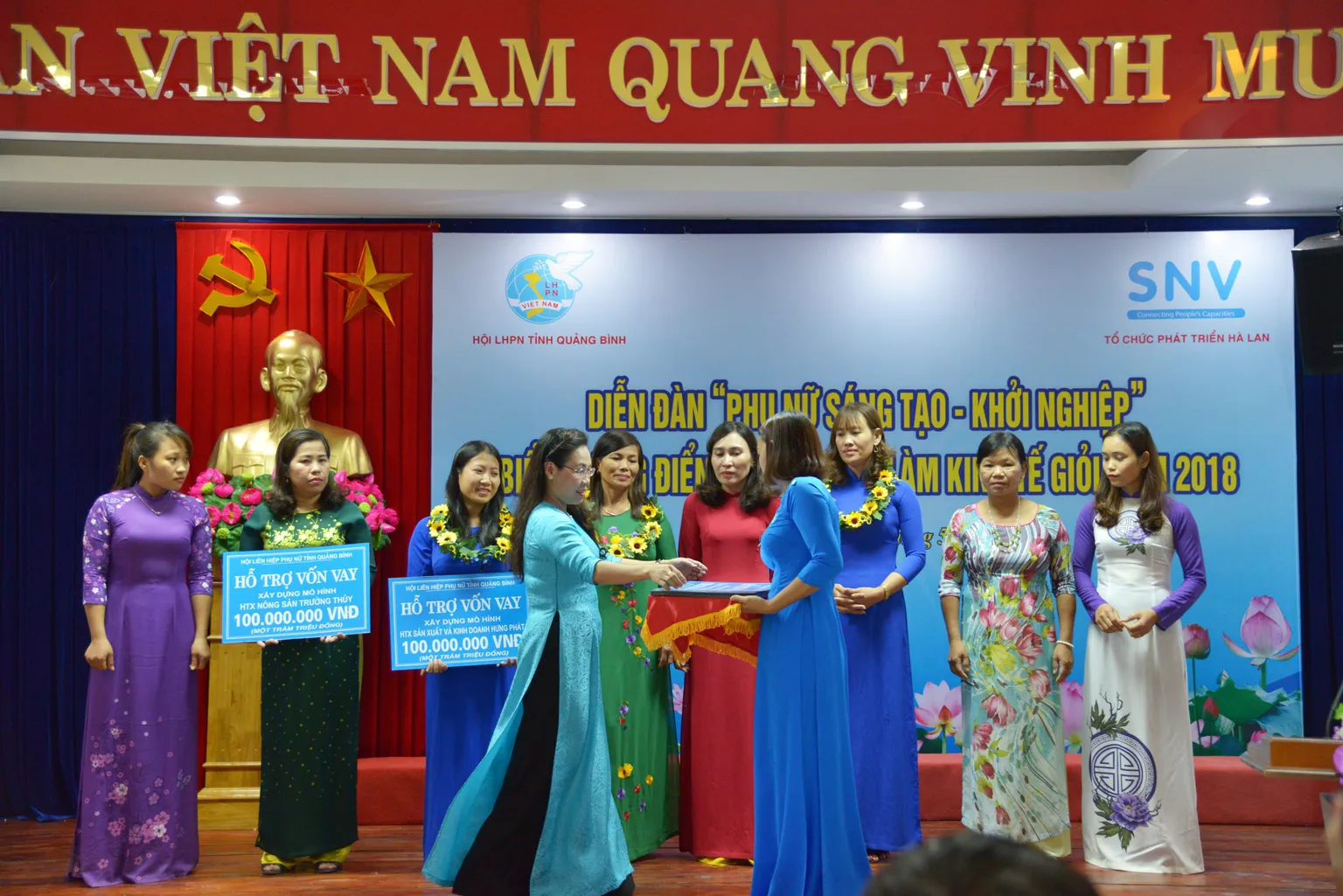 Kick-off women business start-up programme in Quang Binh province