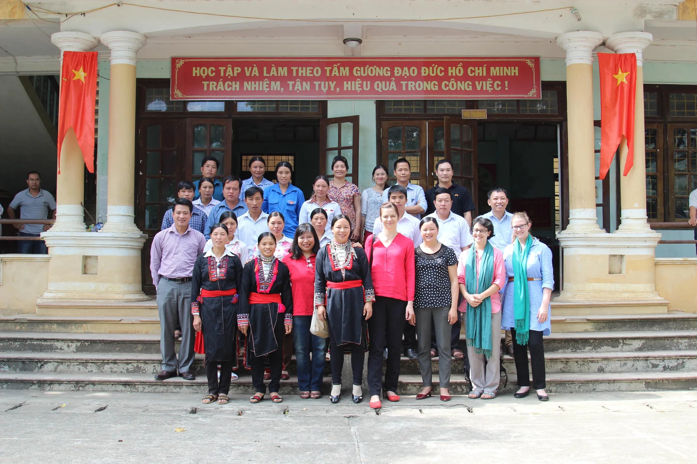 High Level Delegation Visits WEAVE Project in Lao Cai Province 