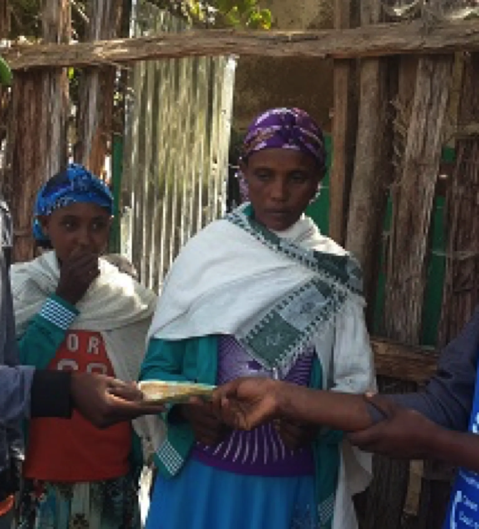 Improving the market for cookstoves through market based approaches