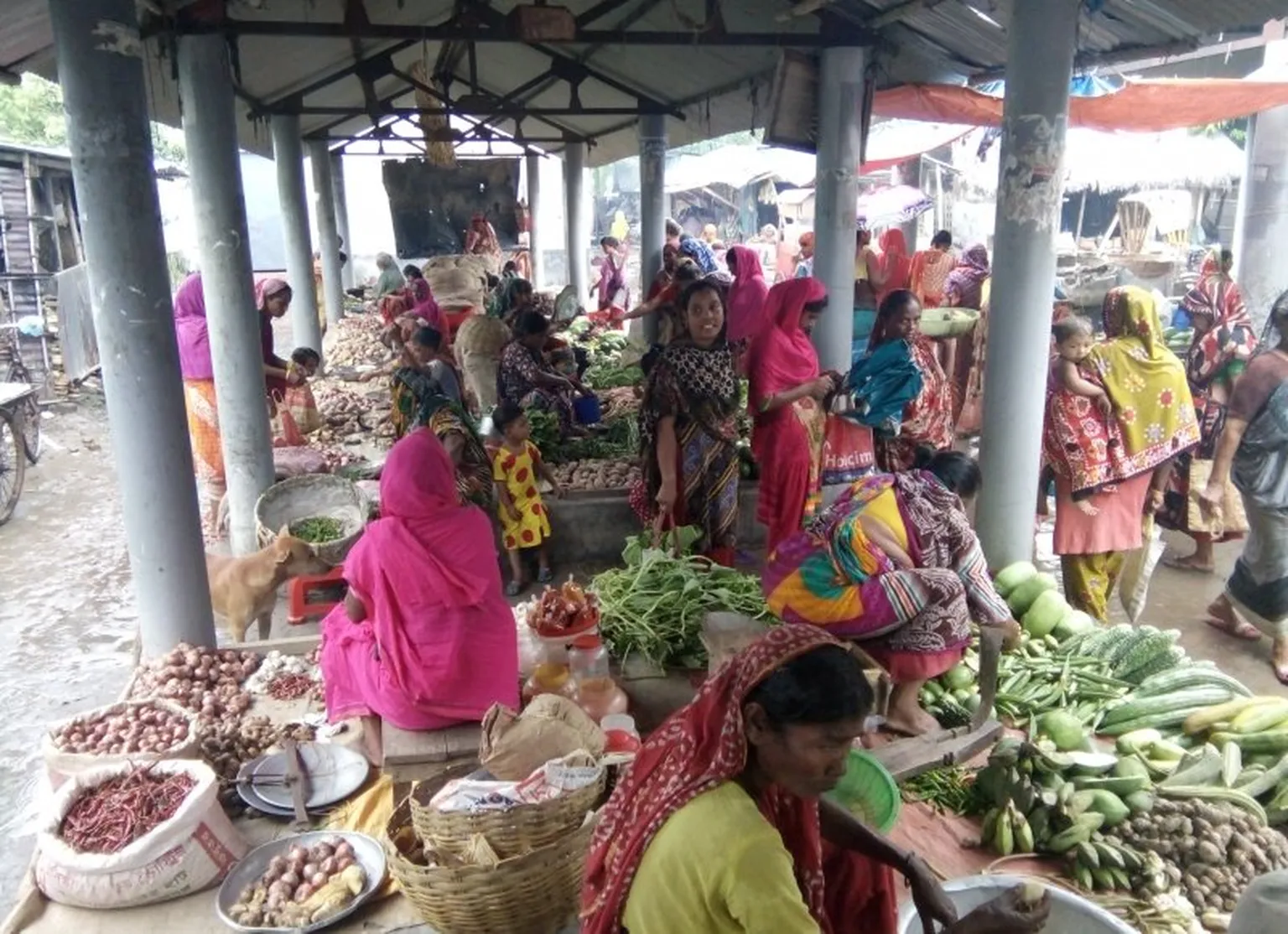 An informal food market in Khulna, Bangladesh