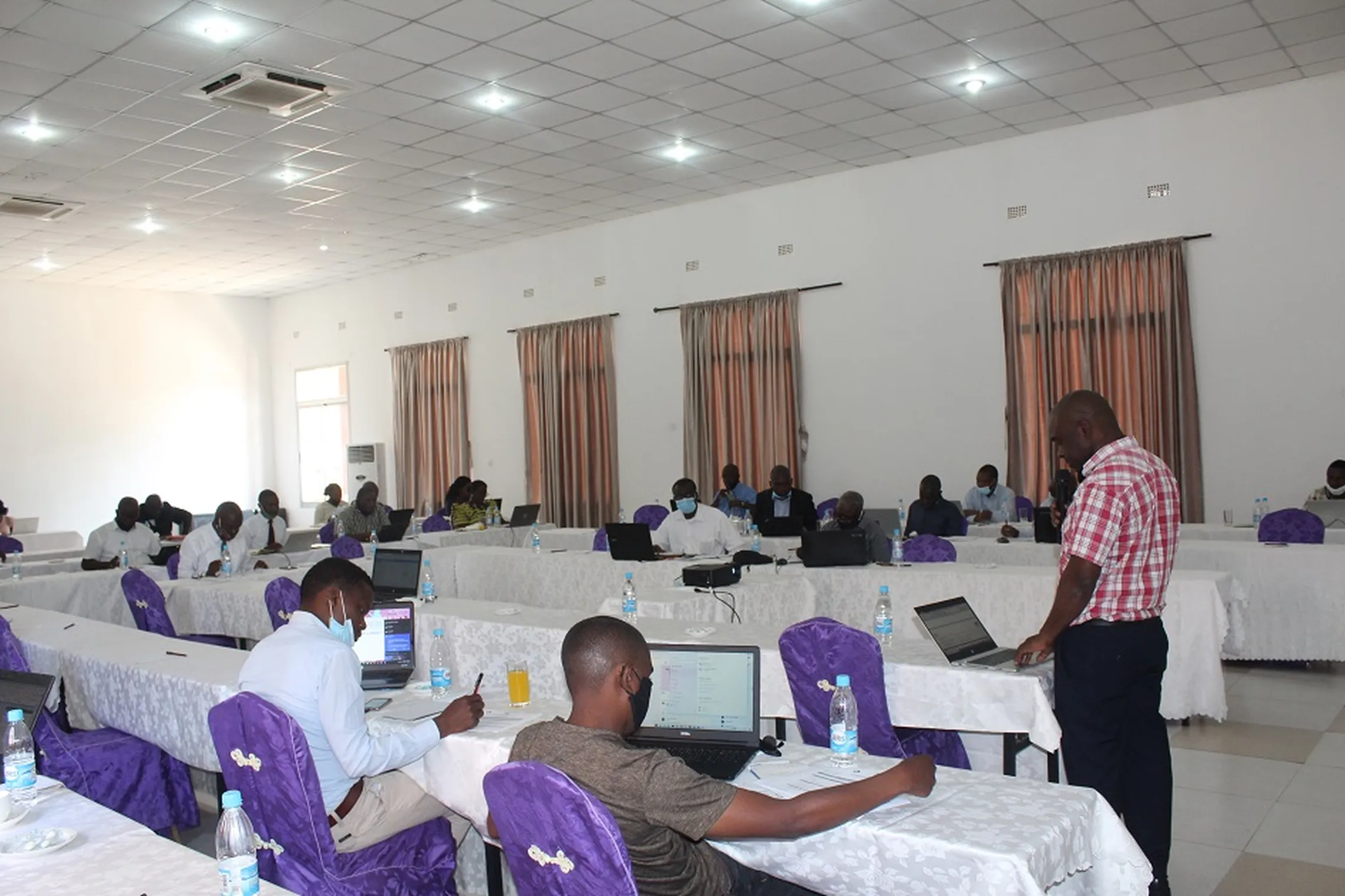 Conference hall 