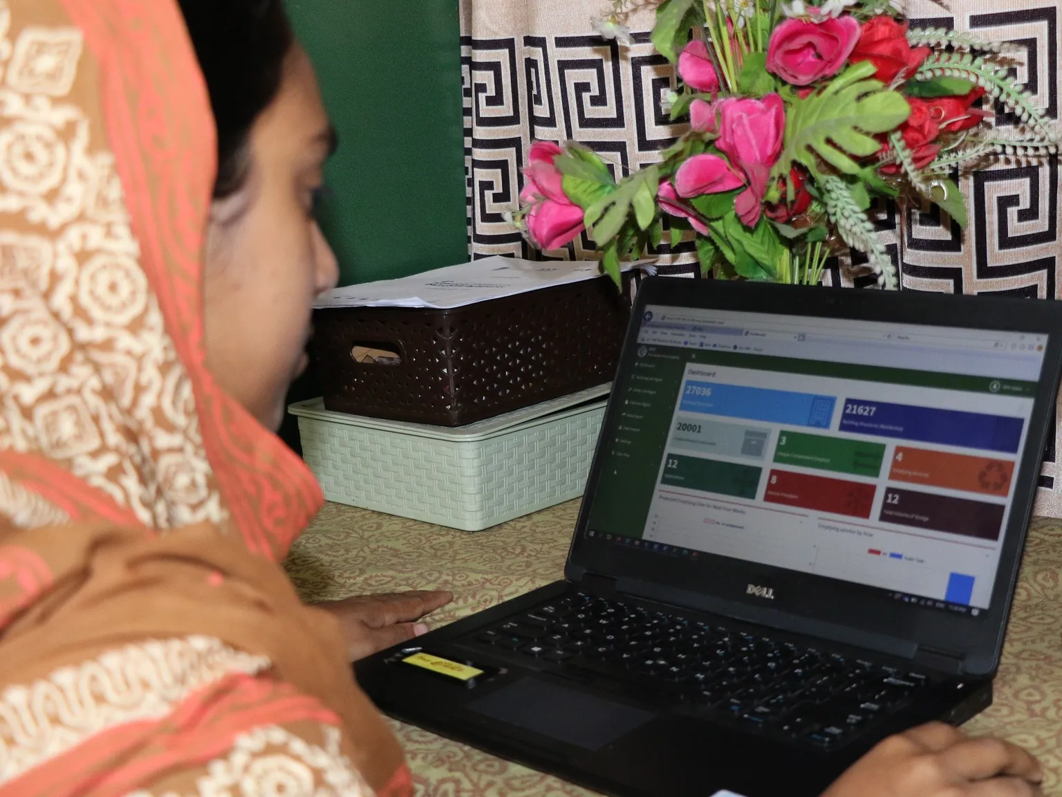 Women on a laptop