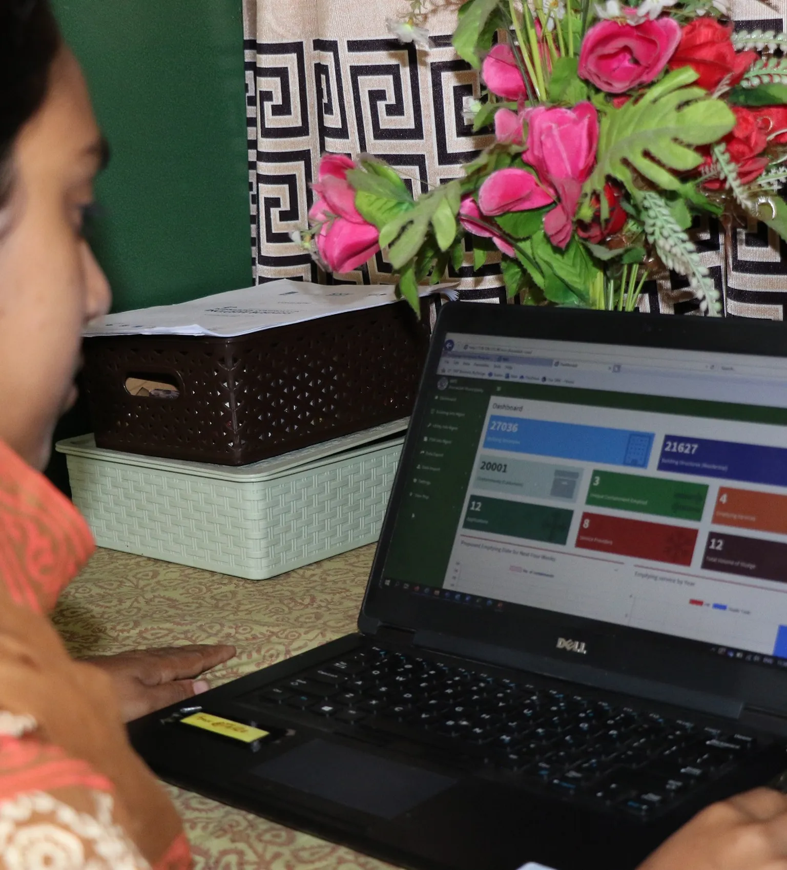 Women on a laptop