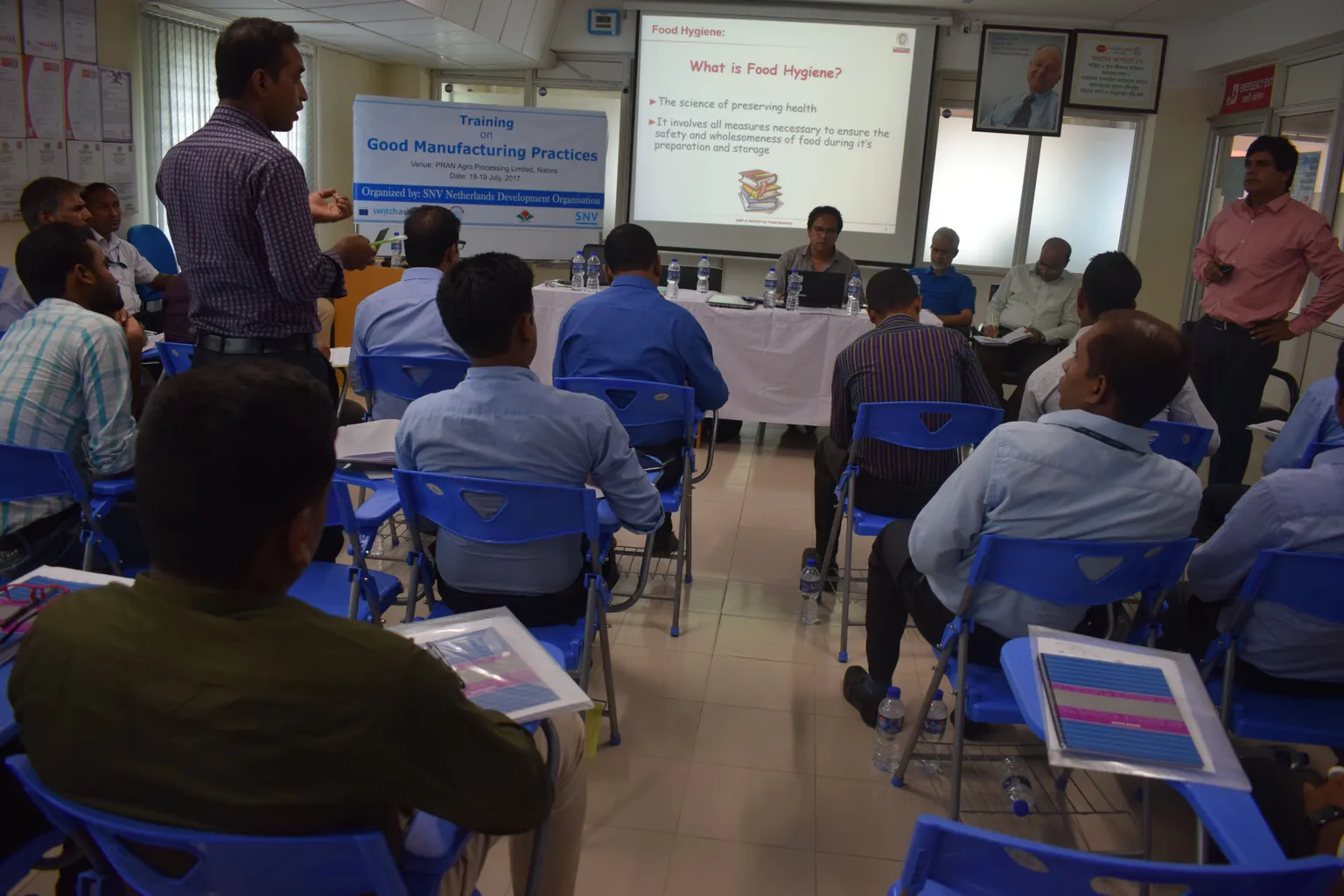 Good manufacturing practices for safe processed products of mango and tomato
